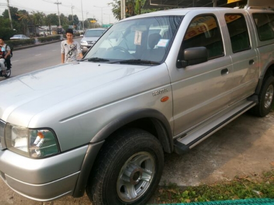 FORD 4 WD 4 ประตู สุดหล่อ มือเดียว วิ่ง 1.4 แสน เดิมๆ ถูกด้วย FORD 4 WD 4 ประตู สุดหล่อ มือเดียว วิ่ง 1.4 แสน เดิมๆ ถูกด้วย