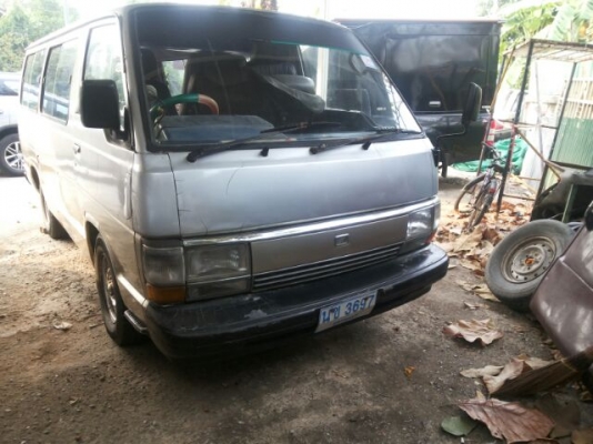 รถตู้ TOYOTA  เครื่อง ดีเซล 3 แอล แน่น ขับกลับได้เลย 45,500 บาท