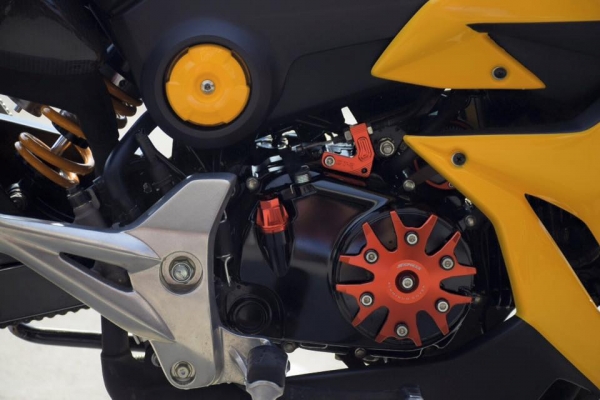 Honda Msx สภาพป้ายแดง รถ จด 30 ธ.ค 2558 รถ 2 เดือน ใช้งานน้อย 800 กว่า กม