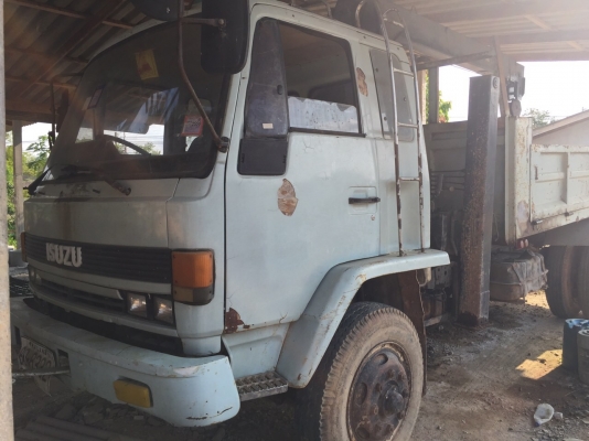 6ล้อดั้มติดเครน...175แรง เครน3.5ตัน ISUZU FRR12HA-3577226 เครื่อง 6BG1-698558 ปี2544 รถพร้อมใช้ เล่มติดมือ ภาษีไม่ขาด..