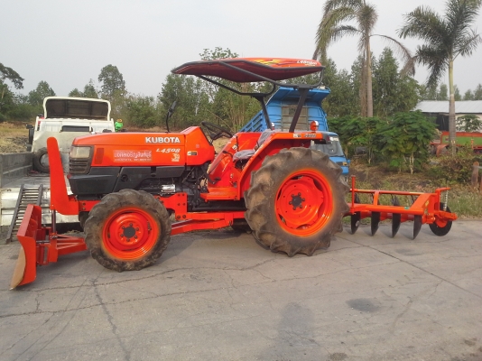 ขายครับคูโบต้าL4508รถพร้อมใช้งานอุปกรหน้าหลังพร้อมลุยครับ