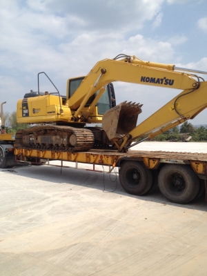 ขายรถแบคโฮ KOMATSU PC160-8 เอกสารใบแจ้งจำหน่าย 5576 ชม.ราคา 1600000