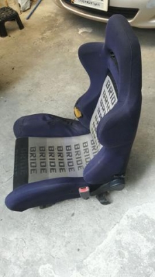 ขายเบาะ BRIDE แท้ ฝั่งคนขับ ราง Toyota