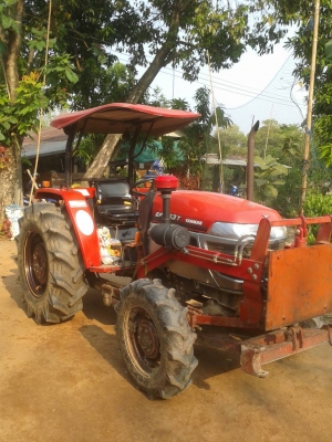 ขายครับยันม่าร์45แรงมีไบมีดและผาน6พร้อมทะเบียนสายๆครับสนใจ โทร0813655997 อำพร พาเจริญ ต วังบัว อ คลองขลุง จ กำแพงเพชร