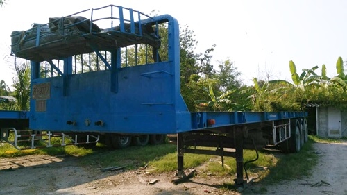 ++ ขายด่วน หางพื้นเรียบ 3 เพลา (มีระบบยกล้อ) ยี่ห้อวีไฮเทค ++ ติดต่อผู้ขายโดยตรงคุณตั้ม 081-9512529