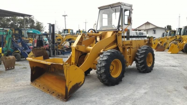 KOMATSU 510 กรองเดี่ยว เก่าญี่ปุ่น พร้อมใช้งาน โทร.090-986-2521 อ๊อบ