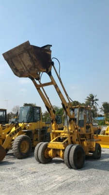 KOMATSU SD23-3 แขนยาว ตักใส่สิบล้อได้ เก่าญี่ปุ่น พร้อมใช้งาน ราคาถูก สุดคุ้ม โทร.090-986-2521 อ๊อบ