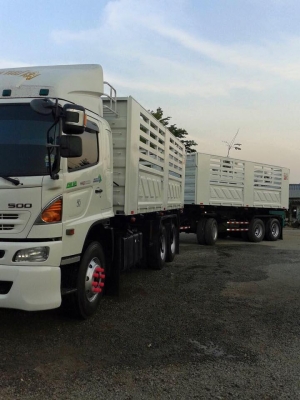 ขายรถสิบล้อ Hino FM1A 344แรง ปี55 พ่วงดั้มสามมิตร กระจกไฟฟา ภายในดำ ดั้มสามมิตร เบรคแห้งหินทราย   รถสวยพร้อมใช้งานวิ่งนอนแสนกว่าโล สภาพพร้อมใช้งาน ภายในสวย เครื่องโคตรจะสวย ยาง80\%  รถสวยจัดๆ