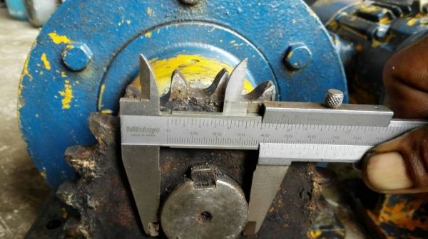 === Sold === มอเตอร์เกียร์ Sumitomo Cyclo Drive มีเบรคในตัว ขนาด 1/2 HP. 380V ทด 1:121 ทดหนักวิ่งเงียบพร้อมใช้