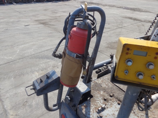 ASPHALT FINISHER NIIGATA NFB6W1