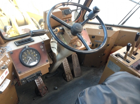 CAT 936E ซีเรียล 2,555 เก่าญี่ปุ่น สภาพดี พร้อมใช้ โทร.086-303-9797 กู๋อ๋า CAT 936E ซีเรียล 2,555 เก่าญี่ปุ่น สภาพดี พร้อมใช้ โทร.086-303-9797 กู๋อ๋า