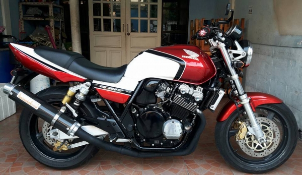 ขาย cb 400 vtec 1 ปี 2001 ทะเบียนแท้ โอนขนส่ง