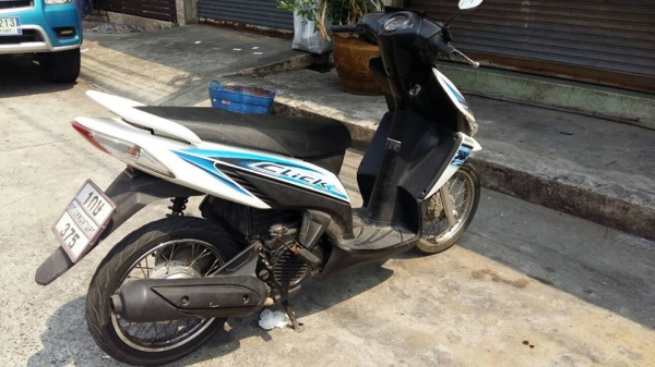 click คาร์บู ปี 50 รถเดิมๆ เครื่องดี มีเล่ม เอกสารครบ  คุ้มสุดๆ ใช้กันไปอีกยาวๆ