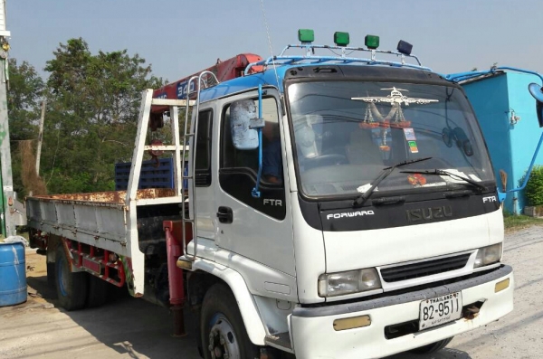 หกล้อ อีซุซุ DEGA 195ปี 41เครน UINC 3.3ตัน ท้องวี ช่วงยาว 6.50ม สภาพดีสวยพร้อมใช้ ทะเบียนพร้อมโอน หกล้อ อีซุซุ DEGA 195ปี 41เครน UINC 3.3ตัน ท้องวี ช่วงยาว 6.50ม สภาพดีสวยพร้อมใช้ ทะเบียนพร้อมโอน