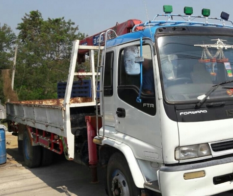 หกล้อ อีซุซุ DEGA 195ปี 41เครน UINC 3.3ตัน ท้องวี ช่วงยาว 6.50ม สภาพดีสวยพร้อมใช้ ทะเบียนพร้อมโอน