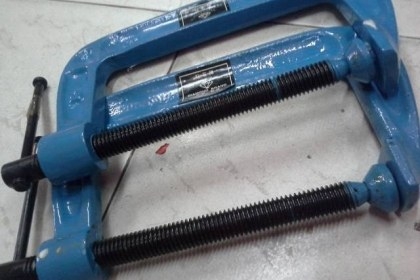 ขายซีแคมตราเพชรงานเก่าแพ็ค2ตัวขนาดปากจับงานได้5"ALLOY STEEL.