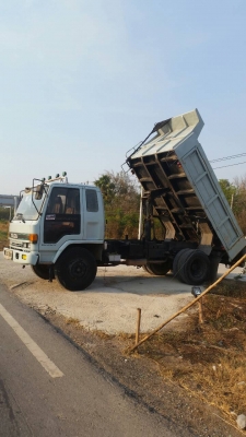 ขายรถ6ล้อดั้ม isuzu ร็อคกี้ เครื่อง6bd1 160แรง  สภาพดีพร้อมใช้  แอร์เย็น คัชซีสวย สนใจ099-2489947