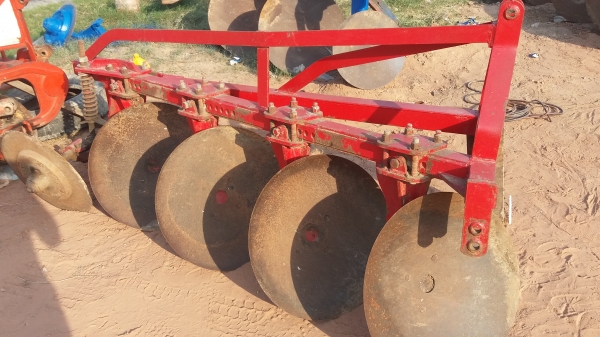 หางสี่ lcs 224 ใส่รถ36-49แรง