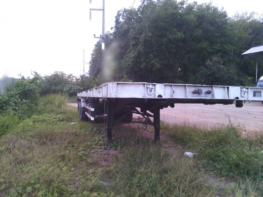 ขายหาง พื้นเรียบ สามมิต 3 เพลา. ยัด  ปี 45.    สนใจติดต่อ  081 - 6079515