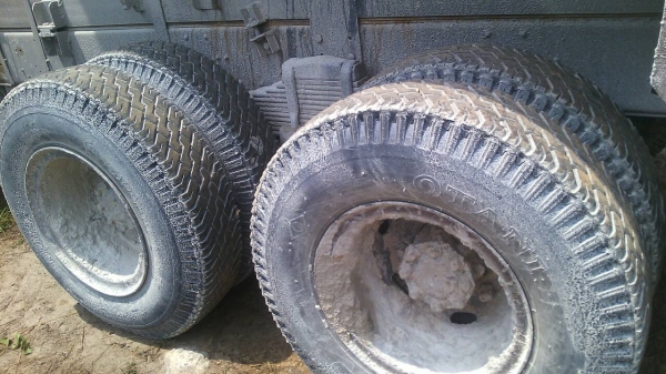 รถมิตซู 10 ล้อดั้ม FN527M - TF  220 แรงม้า. ปี 38.     สนใจติดต่อ  081 - 6079515