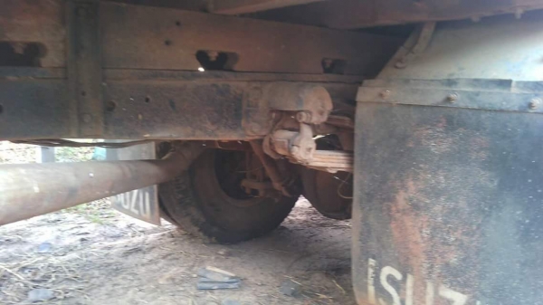 ขายรถ6ล้อ โดยสาร เครื่อง100แรง รถสวยพร้อมใช้งาน เอกสารพร้อมโอน สนใจโทร 090-8588220คุณนะ 093-3258446คุณบิว หรือเข้าดูสินค้าอื่นๆได้ที่ www.truck.in.th/498 หรือเพจFacebook ณรงค์ ซื้อขายรถมือสอง (เว็บไซต์ส่วนตัว) หรือFacebook คุณนะ รถบรรทุก