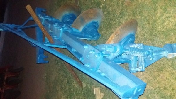 หางสี่กระทู้3ptใส่รถไถฟอร์ด