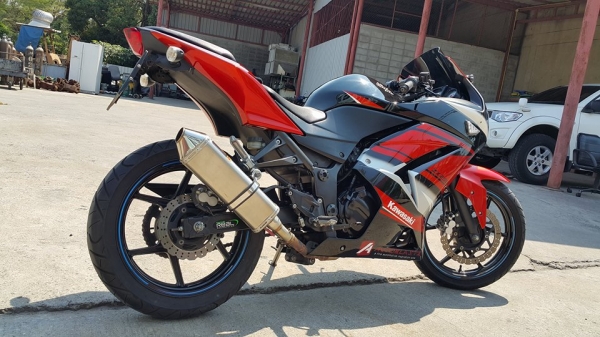 Ninja250 2012 เจ้าของมือเดียว รถสวย วิ่งน้อย เท่ไม่เหมือนใคร ต่อรองราคาได้จ้า Ninja250 2012 เจ้าของมือเดียว รถสวย วิ่งน้อย เท่ไม่เหมือนใคร ต่อรองราคาได้จ้า