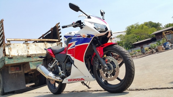 CBR300 2014 รถบ้านเจ้าของมือเดียว วิ่งน้อย ประกันครบ พร้อมใช้ ไม่แพงต่อรองได้ครับ