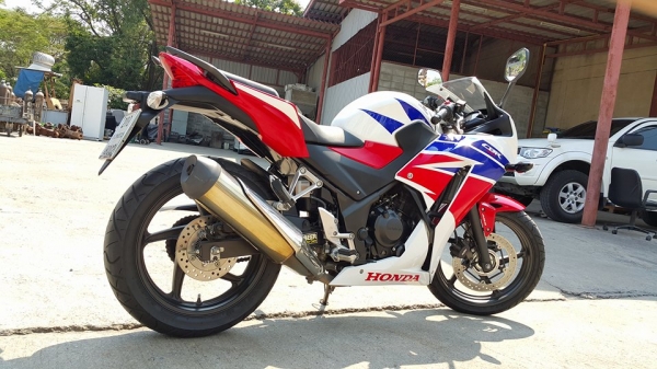 CBR300 2014 รถบ้านเจ้าของมือเดียว วิ่งน้อย ประกันครบ พร้อมใช้ ไม่แพงต่อรองได้ครับ
