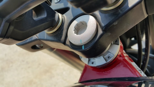 TNT300 2015 วิ่งน้อย แต่งจัดเต็ม สวยมากๆ ต่อรองได้จ้า