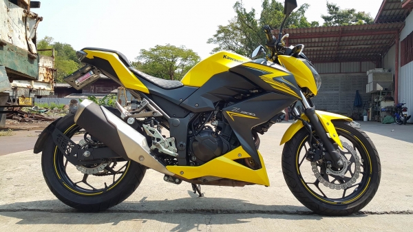 Z300 2015 วิ่งแค่ 3,000 กิโล มี ABS Slipper Clutch แต่งสวย ไม่แพง ต่อรองได้ครับ Z300 2015 วิ่งแค่ 3,000 กิโล มี ABS Slipper Clutch แต่งสวย ไม่แพง ต่อรองได้ครับ