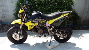 .ขาย Kawasaki KSR 110c 2010 ตัวปลาวาฬ เครื่องเดิมๆ .ขาย Kawasaki KSR 110c 2010 ตัวปลาวาฬ เครื่องเดิมๆ เดินนิ่ง สตาร์ทเท้าใช้ได้ ระบบเบรคหน้า หลัง พร้อมกัน ใช้งานได้ปกติ ระบบไฟหน้า ไฟท้าย ไฟเลี้ยว ไฟเบรค ไฟหน้าปัด ไมล์วิ่งปกติไม่มีกอไมล์ ยางหน้า-หลัง ใหม .ขาย Kawasaki KSR 110c 2010 ตัวปลาวาฬ เครื่องเดิมๆ .ขาย Kawasaki KSR 110c 2010 ตัวปลาวาฬ เครื่องเดิมๆ เดินนิ่ง สตาร์ทเท้าใช้ได้ ระบบเบรคหน้า หลัง พร้อมกัน ใช้งานได้ปกติ ระบบไฟหน้า ไฟท้าย ไฟเลี้ยว ไฟเบรค ไฟหน้าปัด ไมล์วิ่งปกติไม่มีกอไมล์ ยางหน้า-หลัง ใหม