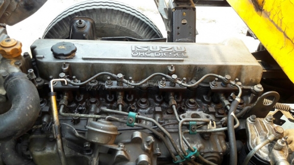 รถบรรทุก 6 ล้อ ISUZU   รถใช้งานได้ปกติ   เอกสารพร้อมโอน