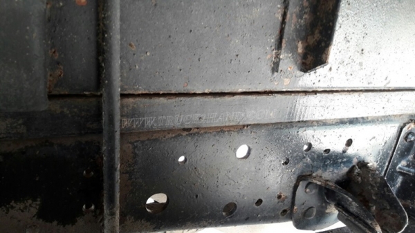 รถบรรทุก 6 ล้อ ISUZU   รถใช้งานได้ปกติ   เอกสารพร้อมโอน