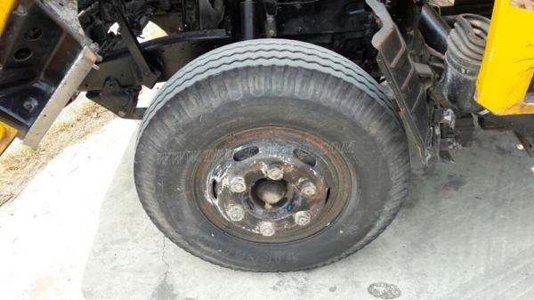 รถบรรทุก 6 ล้อ ISUZU   รถใช้งานได้ปกติ   เอกสารพร้อมโอน