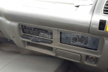 รถบรรทุก 6 ล้อ ISUZU   รถใช้งานได้ปกติ   เอกสารพร้อมโอน