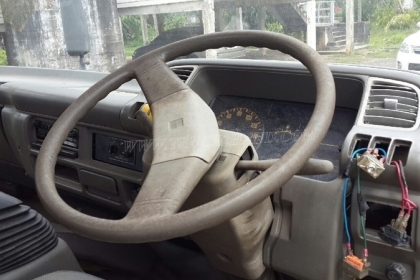 รถบรรทุก 6 ล้อ ISUZU   รถใช้งานได้ปกติ   เอกสารพร้อมโอน