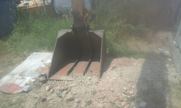 ขาย 3 คัน KOMATSU PC200-5 LONG BOOM