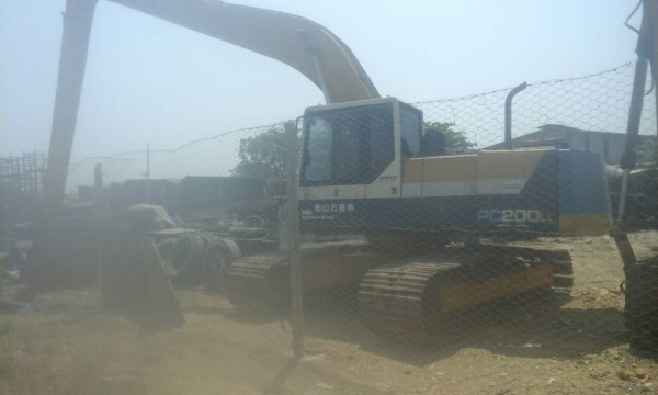 ขาย 3 คัน KOMATSU PC200-5 LONG BOOM