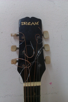 กีต้าร์ Dream สภาพดี เสียงดี