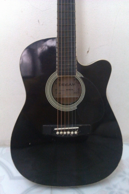 กีต้าร์ Dream สภาพดี เสียงดี