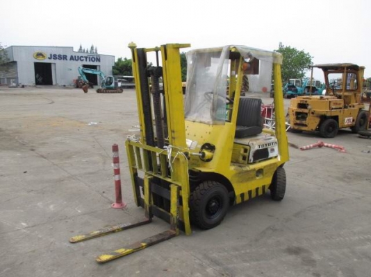 รถยกTOYOTA3FG10 เก่าญี่ปุ่นพร้อมใช้งาน 083 3554933