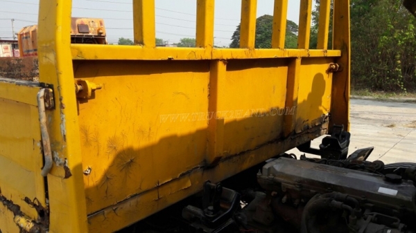 รถบรรทุก 6 ล้อ ISUZU รถใช้งานได้ปกติ ทะเบียนพร้อมโอน