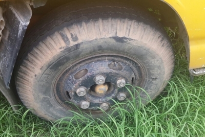 รถบรรทุก 6 ล้อ ISUZU รถใช้งานได้ปกติ ทะเบียนพร้อมโอน