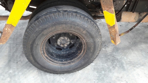 รถบรรทุก 6 ล้อ ISUZU รถใช้งานได้ปกติ ทะเบียนพร้อมโอน