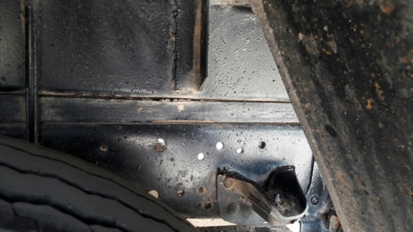 รถบรรทุก 6 ล้อ ISUZU รถใช้งานได้ปกติ ทะเบียนพร้อมโอน