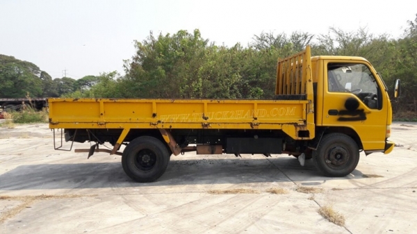 รถบรรทุก 6 ล้อ ISUZU รถใช้งานได้ปกติ ทะเบียนพร้อมโอน