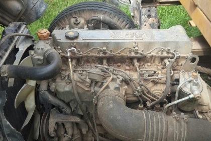 รถบรรทุก 6 ล้อ ISUZU รถใช้งานได้ปกติ ทะเบียนพร้อมโอน