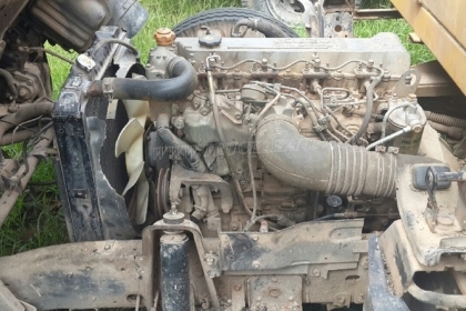 รถบรรทุก 6 ล้อ ISUZU รถใช้งานได้ปกติ ทะเบียนพร้อมโอน