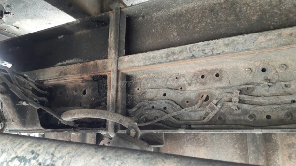 รถบรรทุก 6 ล้อ ISUZU รถใช้งานได้ปกติ ทะเบียนพร้อมโอน